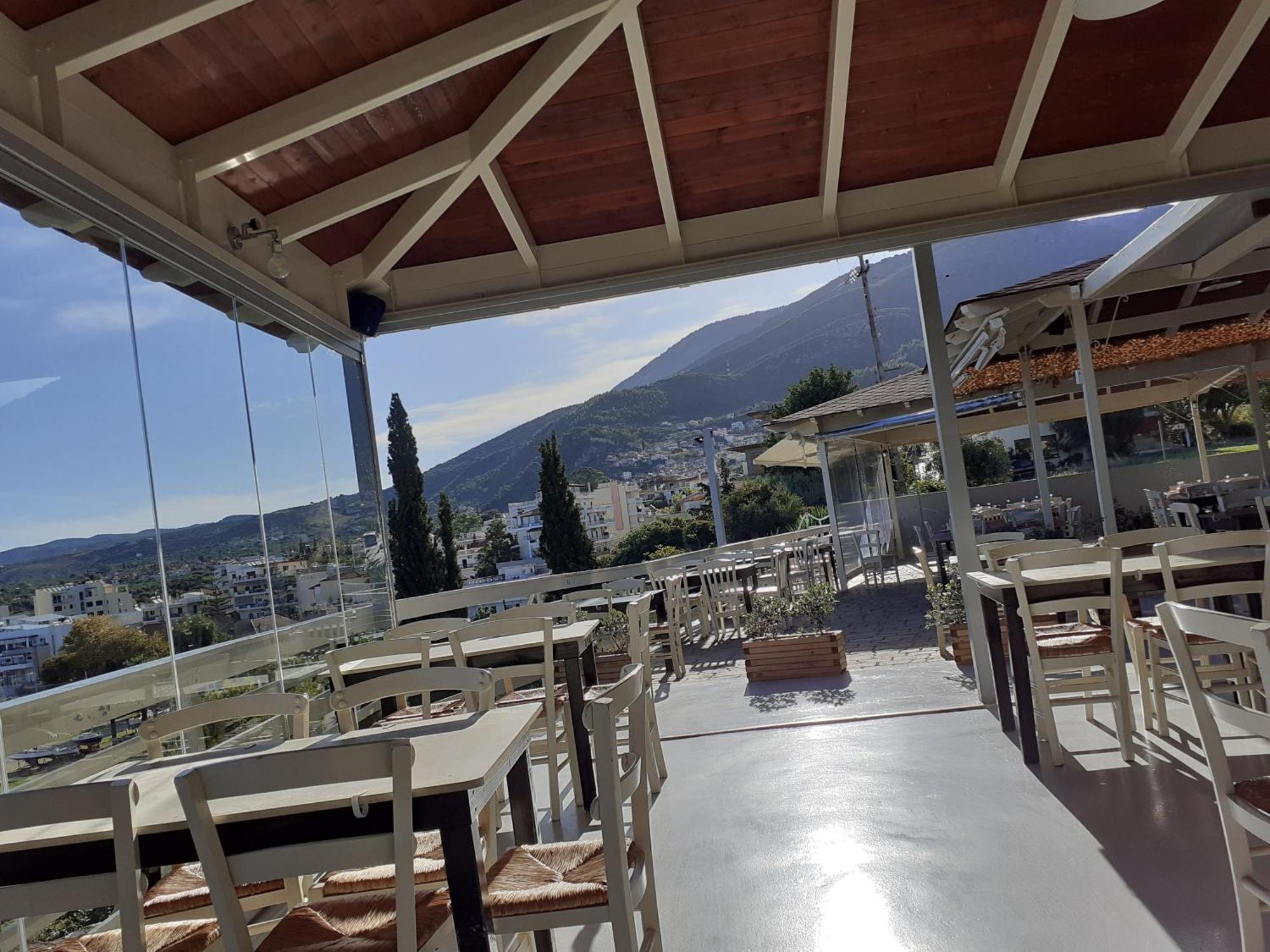 Tzil Home Kyparissia Buitenkant foto